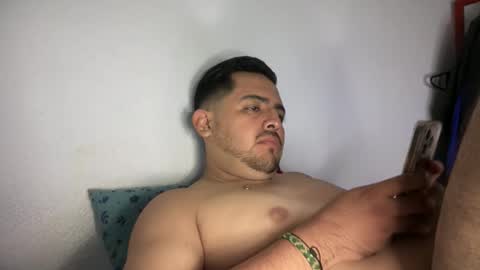 Snapshot of javiermichi chatting on November 2, 2025, 5:32 am javiermichi online show from November 2, 2025, 5:32 am