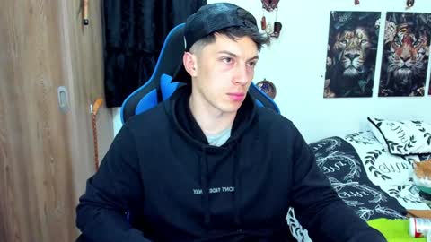 Snapshot of javiersexymann chatting on December 4, 2024, 10:08 pm Javier online show from December 4, 2024, 10:08 pm