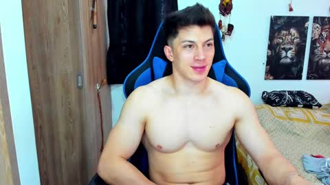 Snapshot of javiersexymann chatting on December 27, 2024, 5:59 pm Javier online show from December 27, 2024, 5:59 pm