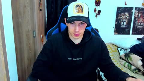 Snapshot of javiersexymann chatting on January 3, 2025, 5:53 pm Javier online show from January 3, 2025, 5:53 pm