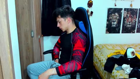 Snapshot of javiersexymann chatting on January 15, 2025, 9:30 pm Javier online show from January 15, 2025, 9:30 pm