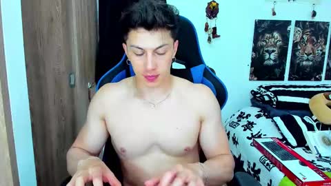 Snapshot of javiersexymann chatting on February 14, 2025, 9:53 pm Javier online show from February 14, 2025, 9:53 pm