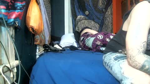 Snapshot of jax_skyfallin chatting on February 25, 2025, 10:58 am jaxxx666 online show from February 25, 2025, 10:58 am