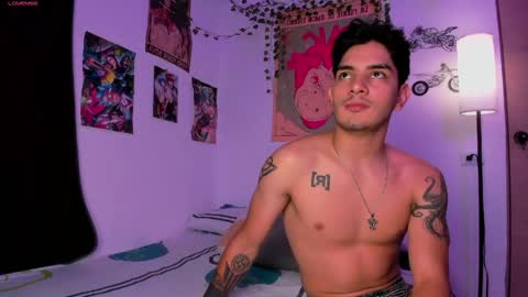 Jax and Jinx online show from May 14, 2026, 1:45 am
