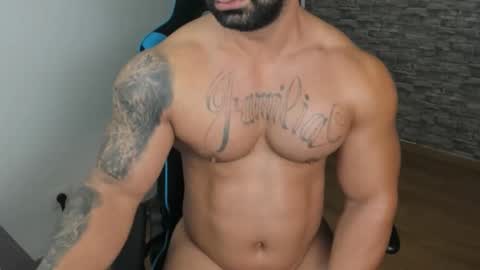 JaxonHunk online show from October 26, 2025, 4:51 am