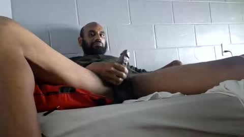 jaxstrong7 online show from December 18, 2024, 11:45 am