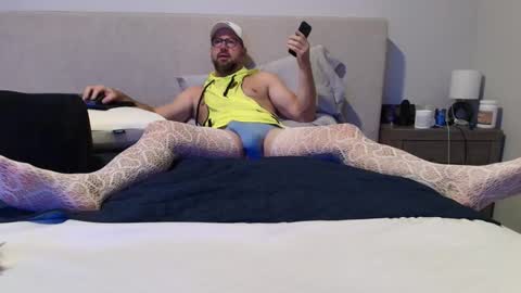 Snapshot of jaxxxspade chatting on October 15, 2025, 5:40 am Jaxxx Spade online show from October 15, 2025, 5:40 am