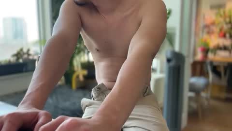 jaxz29 online show from February 26, 2026, 9:47 pm