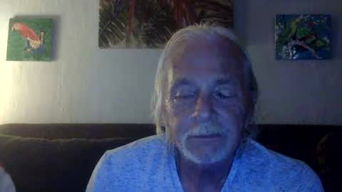 jay-jay1475 online show from June 6, 2026, 2:33 pm
