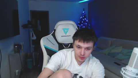 Jayce online show from January 10, 2025, 10:39 am