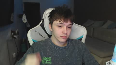 Jayce online show from February 5, 2025, 3:20 pm