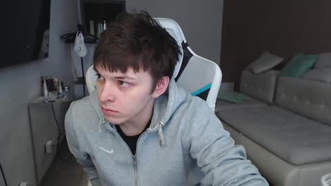 Jayce online show from February 15, 2025, 7:38 am