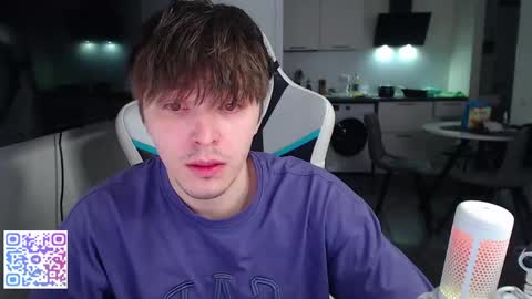 Jayce online show from April 11, 2026, 5:12 am