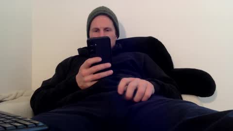 jaycup1989 online show from March 7, 2025, 7:49 pm