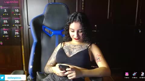 Snapshot of jaydensalvatore_ chatting on September 12, 2025, 10:10 pm      online show from September 12, 2025, 10:10 pm