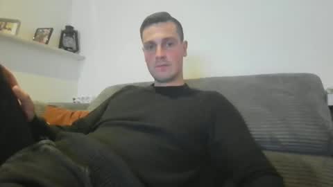 Snapshot of jayfex97 chatting on October 15, 2025, 6:19 pm jayfex97 online show from October 15, 2025, 6:19 pm