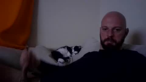 Snapshot of jayw82730 chatting on November 10, 2025, 2:32 am Jay online show from November 10, 2025, 2:32 am