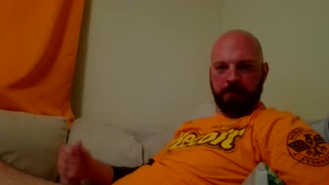 Snapshot of jayw82730 chatting on November 30, 2025, 2:15 am Jay online show from November 30, 2025, 2:15 am