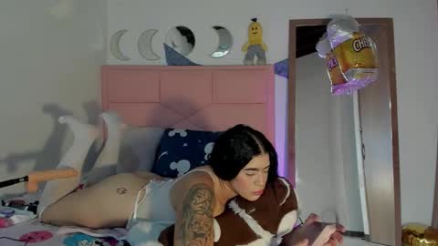 Snapshot of jazmin_barreraa chatting on October 7, 2025, 6:16 pm jazmin  online show from October 7, 2025, 6:16 pm