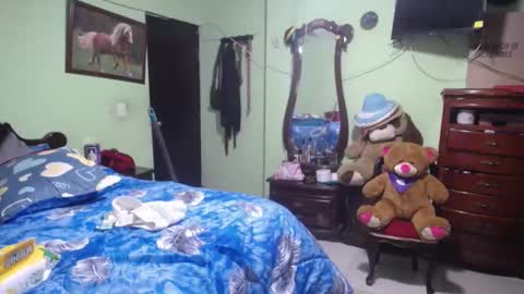 jazmim online show from February 7, 2025, 3:30 pm