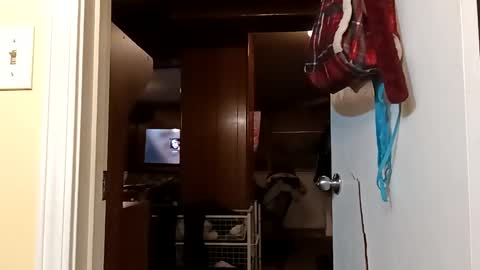 J Nicole online show from September 21, 2025, 12:40 pm