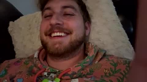 jbone2796 online show from November 2, 2025, 4:04 am