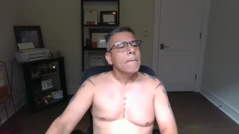 jc1971 online show from May 3, 2026, 3:29 pm