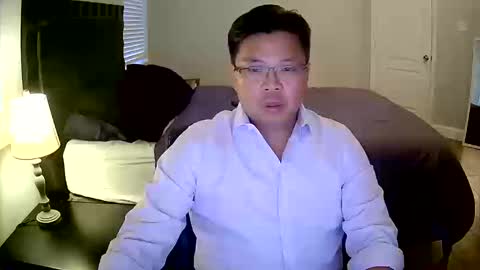 jcmelbow323 online show from October 18, 2025, 11:16 pm
