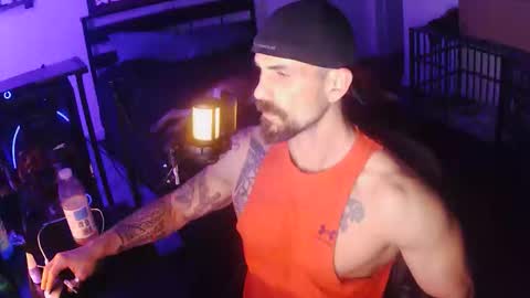 jdcornett85 online show from February 28, 2026, 6:47 am