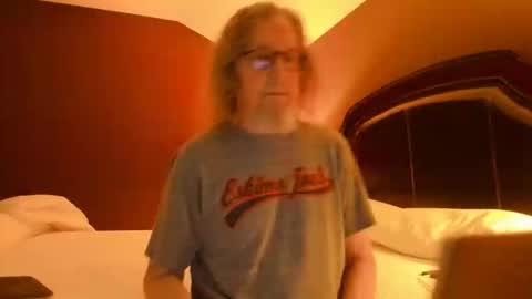 JDinEuless online show from May 10, 2026, 10:15 pm
