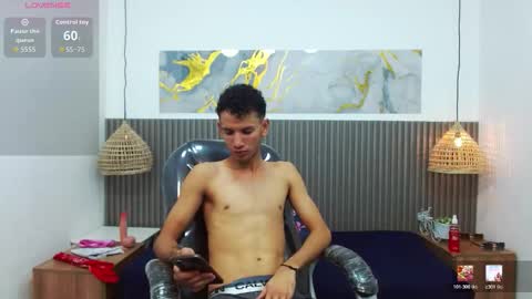 jdwhite18 online show from March 10, 2026, 3:55 am