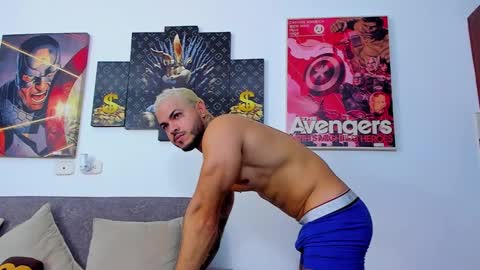 Snapshot of jean_lopez chatting on December 3, 2024, 3:52 am Jean axelcrow Modelo Independiente online show from December 3, 2024, 3:52 am