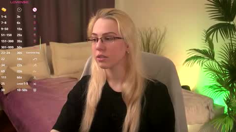 Jean online show from September 29, 2025, 5:56 am