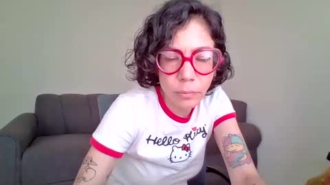 Snapshot of jeanneduval8888 chatting on June 5, 2026, 11:10 pm jeanneduval8888 online show from June 5, 2026, 11:10 pm