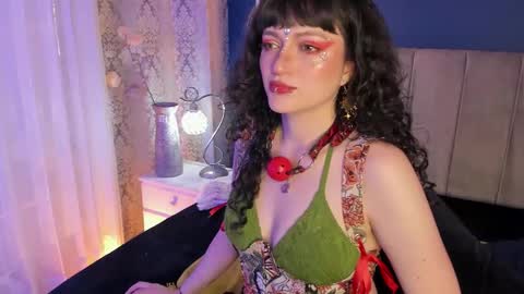 Jean online show from September 27, 2025, 8:14 pm