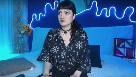 Jean online show from April 4, 2026, 7:33 pm