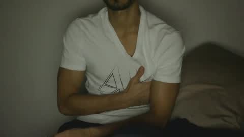 jean pier bello Silva online show from October 9, 2025, 2:31 am