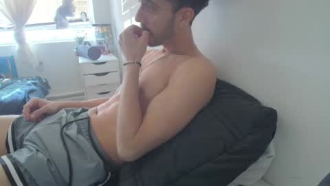 jean pier bello Silva online show from April 24, 2026, 4:20 pm