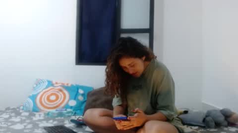 jeans_and_emma online show from September 24, 2025, 12:03 am