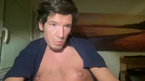 jeanslov online show from December 9, 2024, 2:56 am