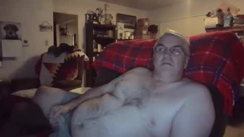 dadbody71 online show from January 11, 2026, 3:33 am