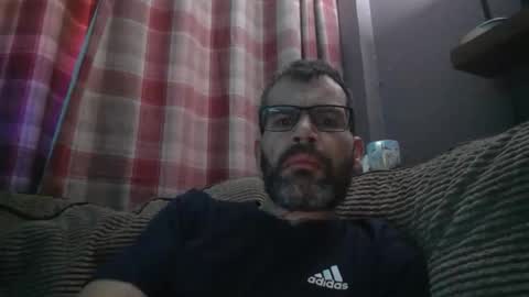 Snapshot of jediknight2 chatting on December 1, 2025, 10:04 pm Matt online show from December 1, 2025, 10:04 pm