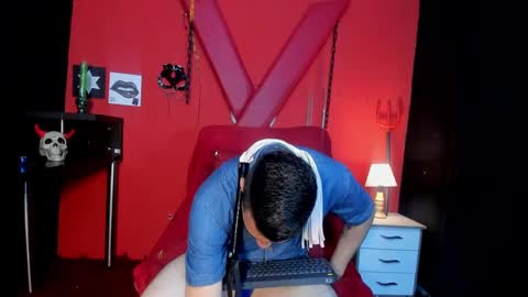 Snapshot of jeff_cooper chatting on December 4, 2024, 2:26 pm jeff_cooper online show from December 4, 2024, 2:26 pm