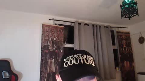 jefflowell_ online show from February 4, 2026, 12:27 am