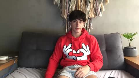 Snapshot of jeffreycoen chatting on November 18, 2025, 7:18 pm Jeffrey online show from November 18, 2025, 7:18 pm