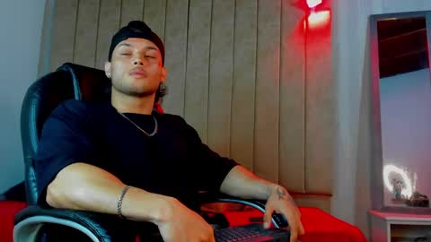 jeicob gagnon online show from September 28, 2025, 5:46 am