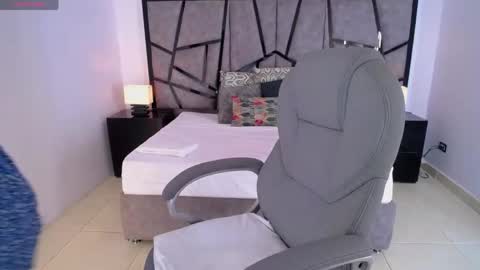 Snapshot of jeinnovemontenegr0 chatting on May 22, 2026, 12:00 pm jeinnovemontenegr0 online show from May 22, 2026, 12:00 pm