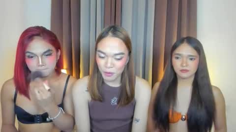 jelaimendoza13 online show from February 4, 2026, 2:56 pm