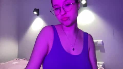 Inna  online show from February 6, 2025, 5:51 pm