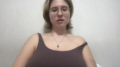 Inna  online show from March 29, 2026, 1:44 pm